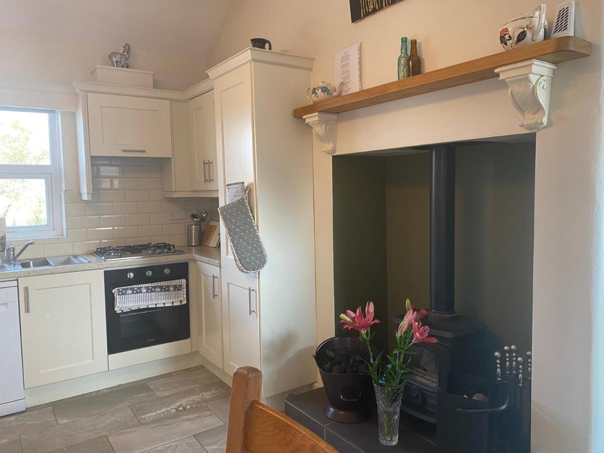 Hillview Cottage Bantry Bagian luar foto